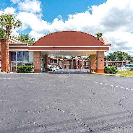 Oyo Hotel Mustang Silver Spring Fl Silver Springs Eksteriør billede