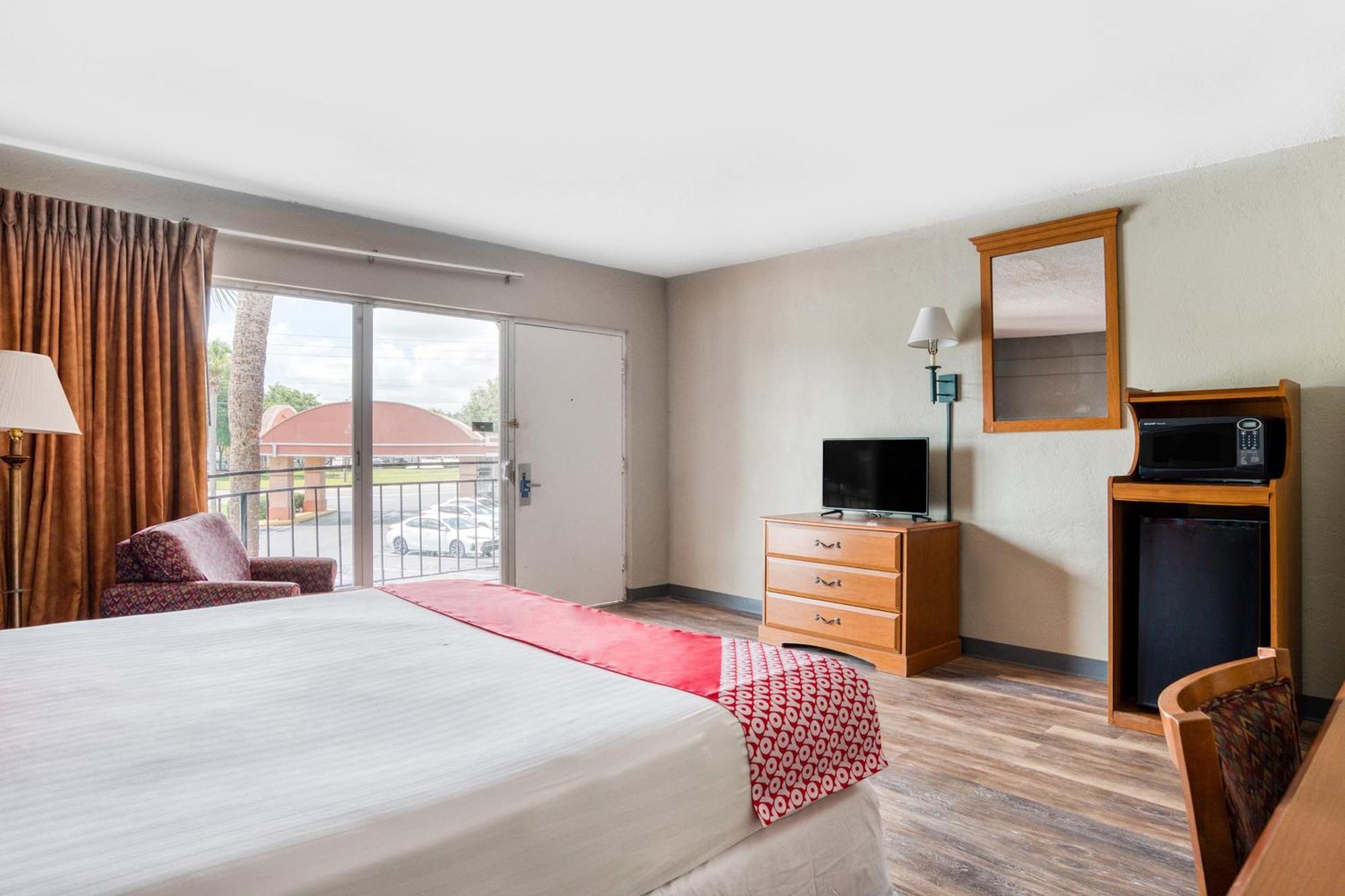 Oyo Hotel Mustang Silver Spring Fl Silver Springs Eksteriør billede