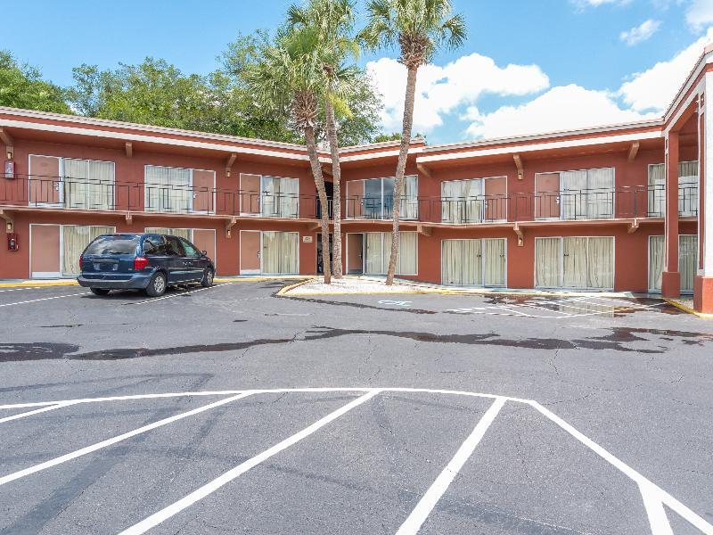 Oyo Hotel Mustang Silver Spring Fl Silver Springs Eksteriør billede
